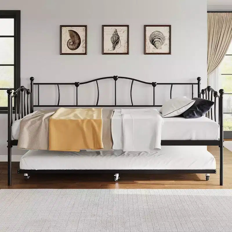 Twin Size Metal Daybed Frame with Trundle, Twin Size Day Bed with Pull-Out Trundle, Heart Design, with Steel Slats Support
