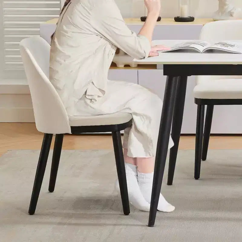 Chaise de salle à manger capitonnée