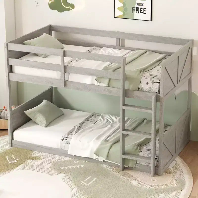 Lit superposé jumeau sur jumeau et sommier avec tête de lit, pied de lit et barrières de sécurité à panneaux