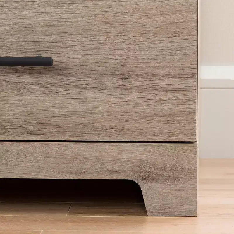 Commode double à 6 tiroirs en noyer naturel : Poignées asymétriques