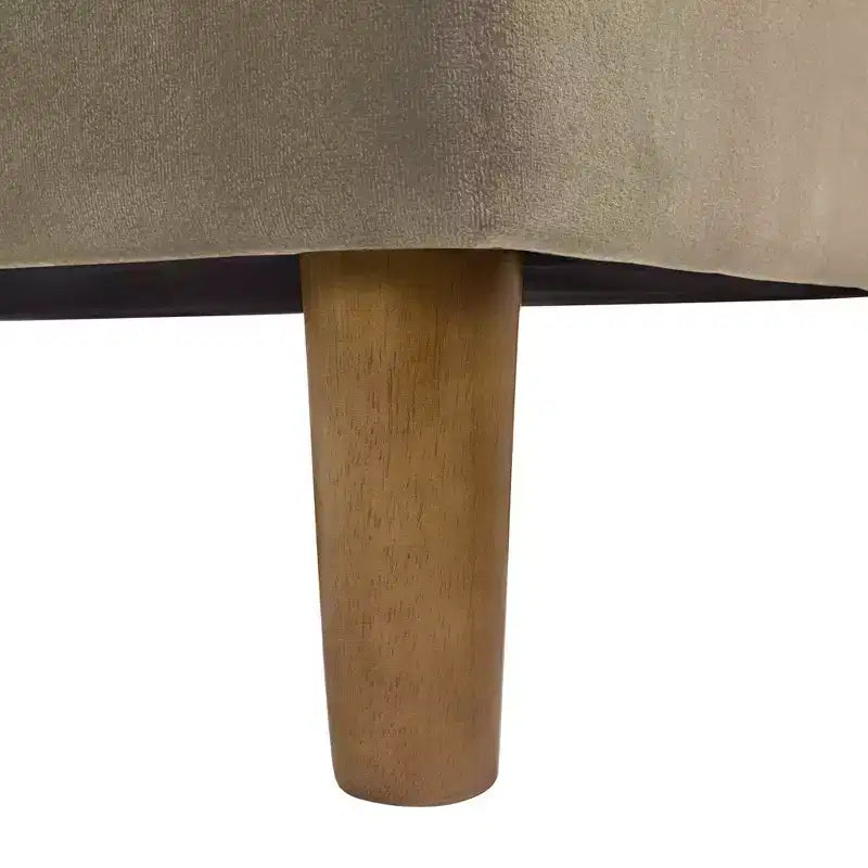 Banc de rangement capitonné avec pieds coniques en bois