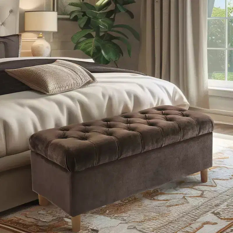 Banc de rangement capitonné avec pieds coniques en bois